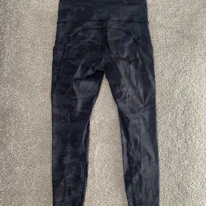 Lululemon fast and Free 25”